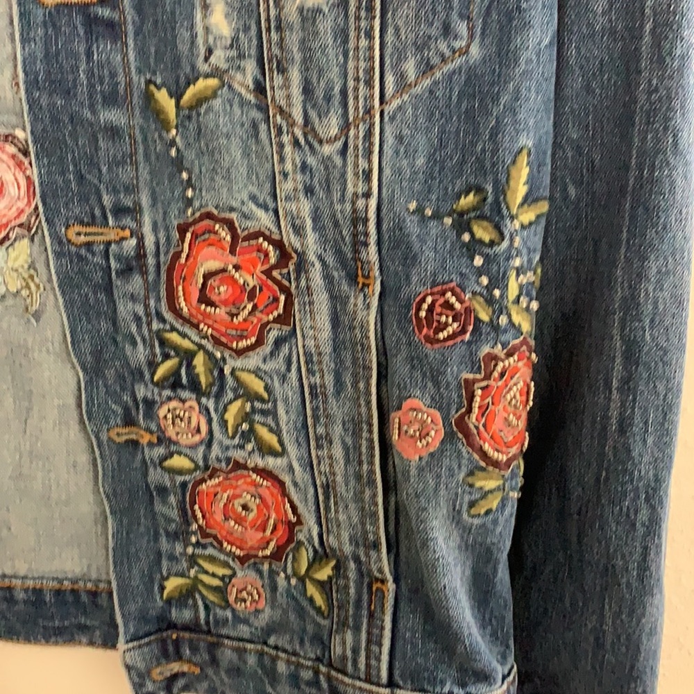Embroidered beaded denim jacket - Picture 3 of 8